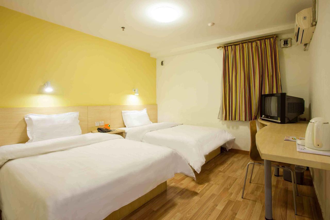 7Days Inn Nanjing Xuanwu Lake East Coach Terminal Extérieur photo