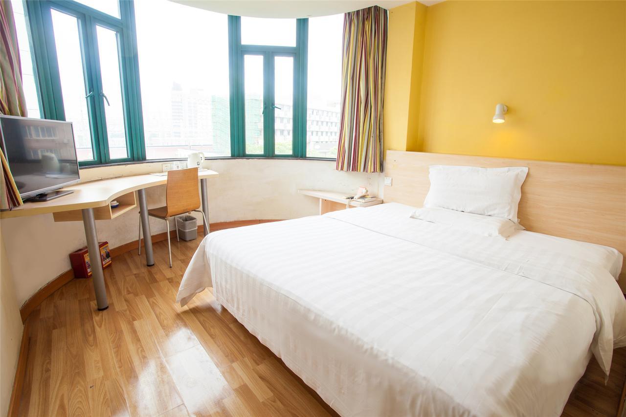 7Days Inn Nanjing Xuanwu Lake East Coach Terminal Extérieur photo